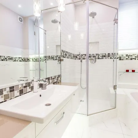 Apartment Sutkiminsk Economy